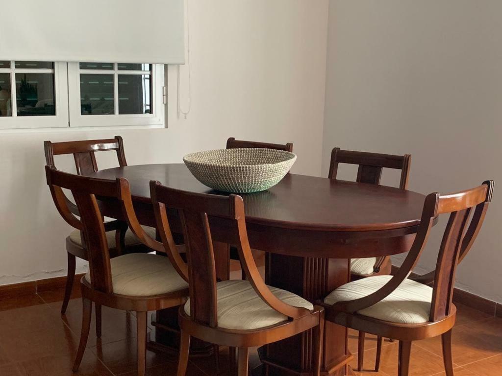 Casa Miramar Villa มอสเตรอส ภายนอก รูปภาพ